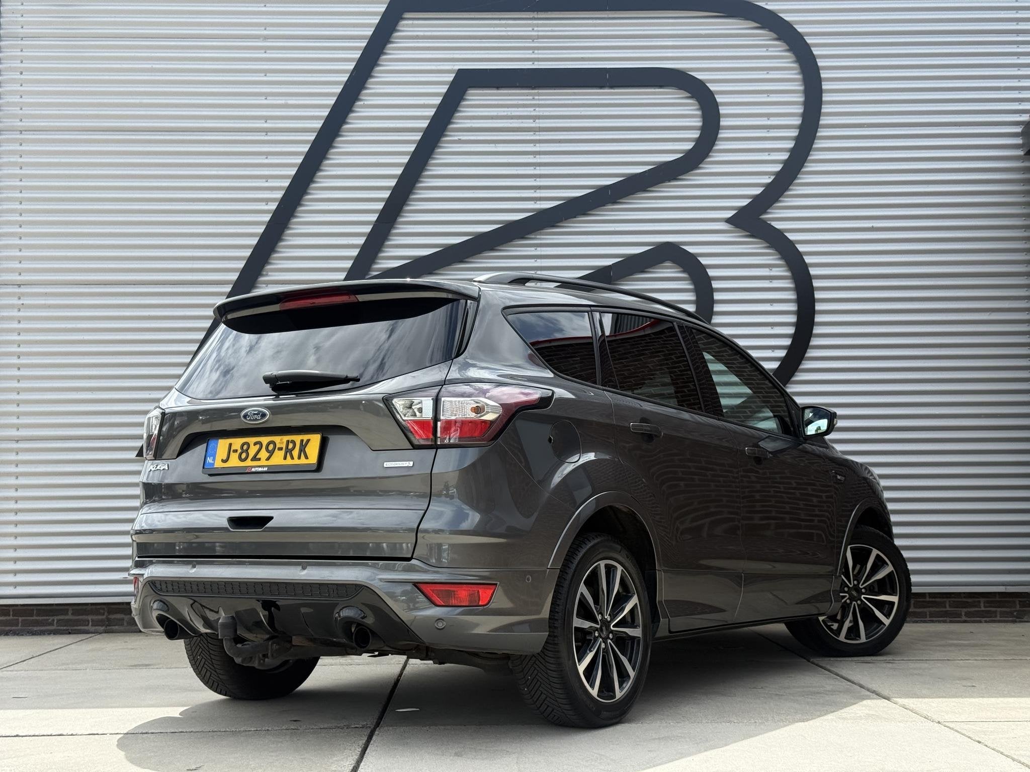Ford Kuga 1.5 EcoBoost ST Line 1e Eigenaar|Navi|Trekhaak|Car, Auto's, Euro 6, 4 cilinders, Leder en Stof, Bedrijf
