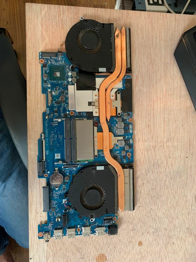 Asus TUF Gaming FX504G laptop moederbord, Computers en Software, Moederborden, Zo goed als nieuw, Intel, DDR4, Ophalen of Verzenden
