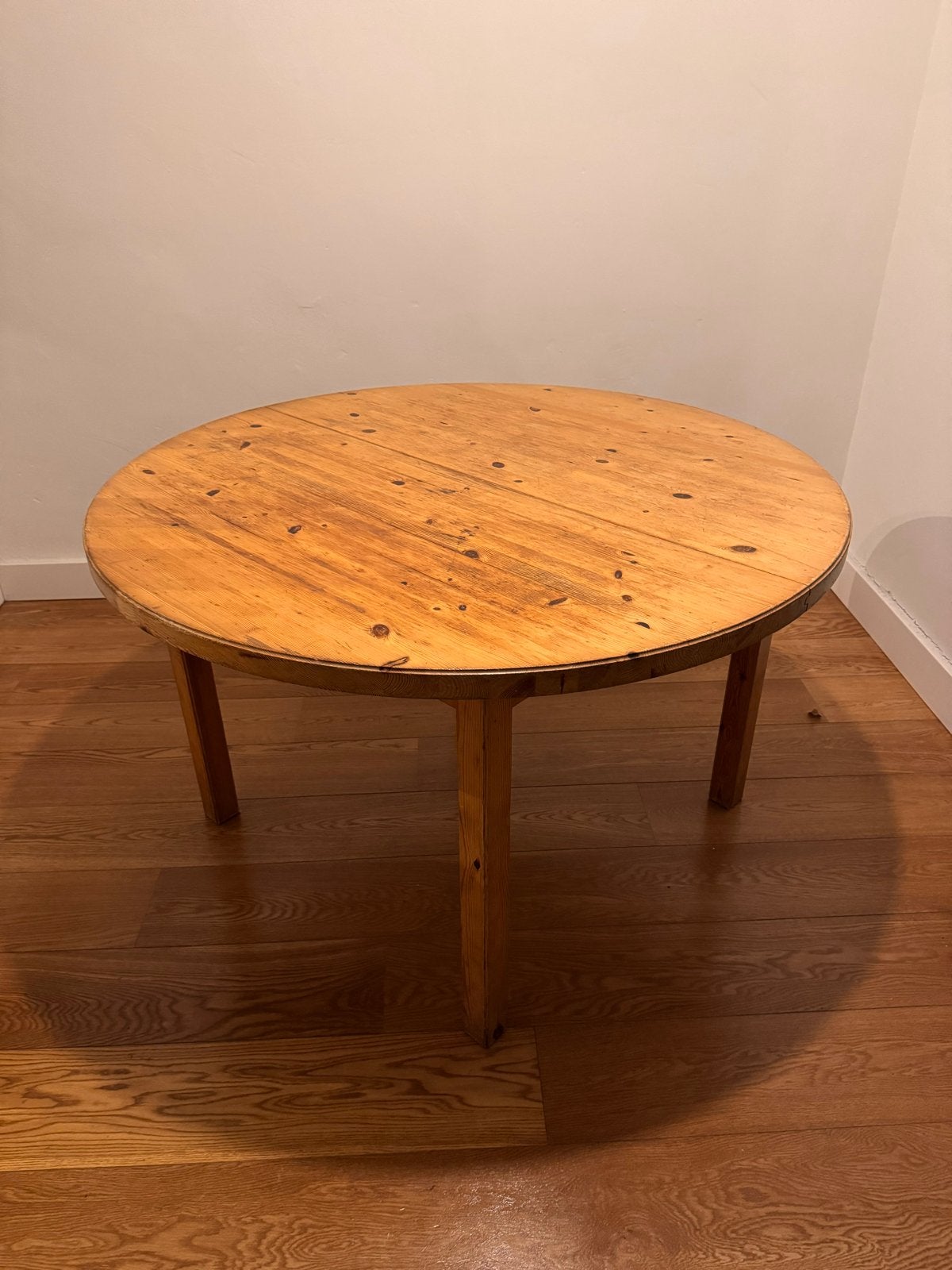 Vintage ronde eettafel - 120cm diameter - goed onderhouden, Ophalen