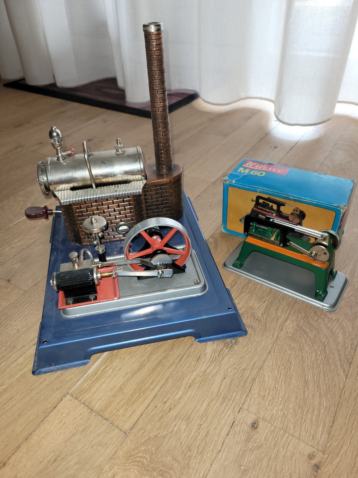 Wilesco D10 Stoommachine met Beugelzaag - Werkend Model, Hobby en Vrije tijd, Overige Hobby en Vrije tijd, Ophalen of Verzenden