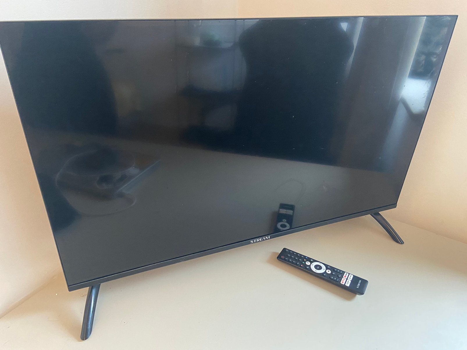 32”/ 81cm Stream Google TV, Ophalen, Zo goed als nieuw, 50 Hz, Overige merken