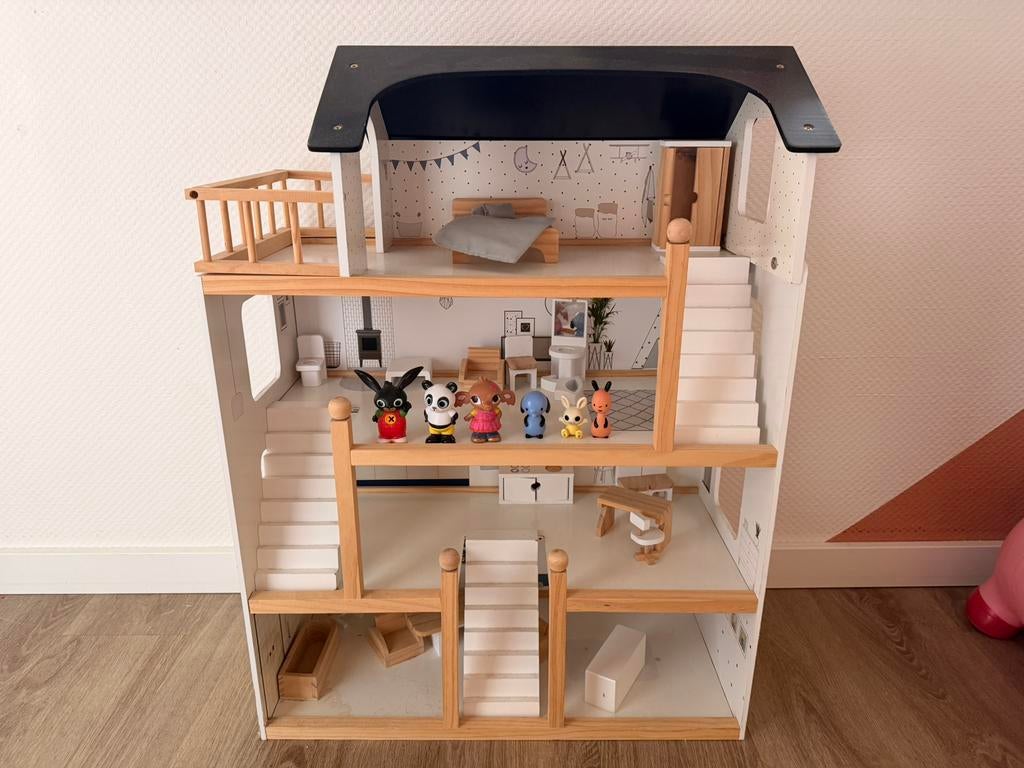 Houten Poppenhuis, Ophalen of Verzenden, Gebruikt