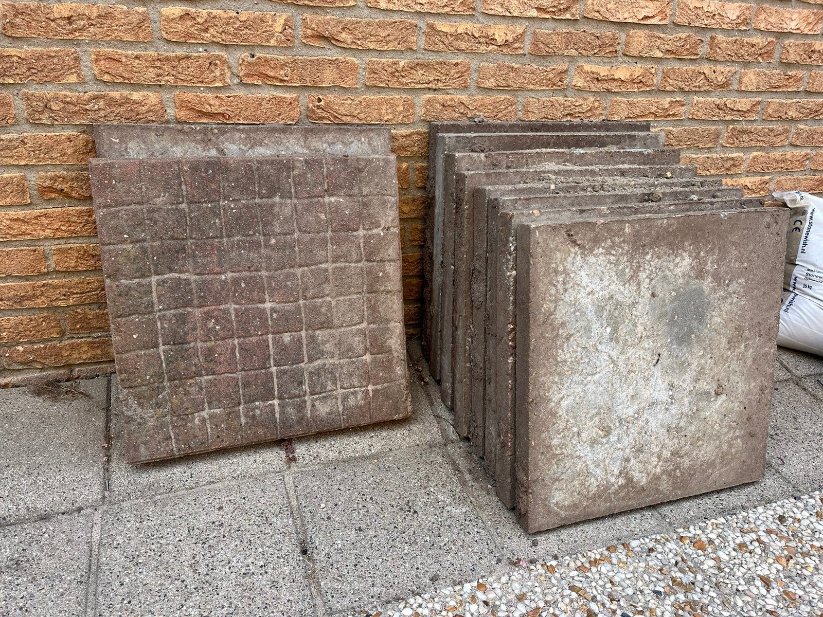 Gratis tuintegels 50x50, Tuin en Terras, Tegels en Klinkers, Ophalen, Zo goed als nieuw, Beton, Terrastegels