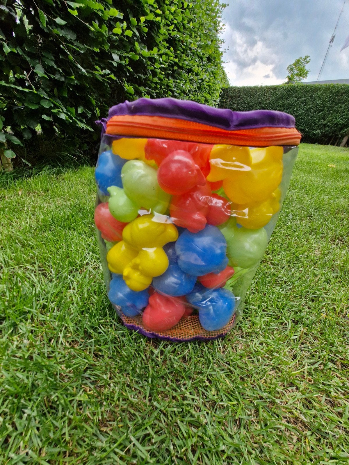 Grote zak met badeendjes in diverse kleuren, Kinderen en Baby's, Speelgoed | Badspeelgoed, Ophalen of Verzenden, Gebruikt