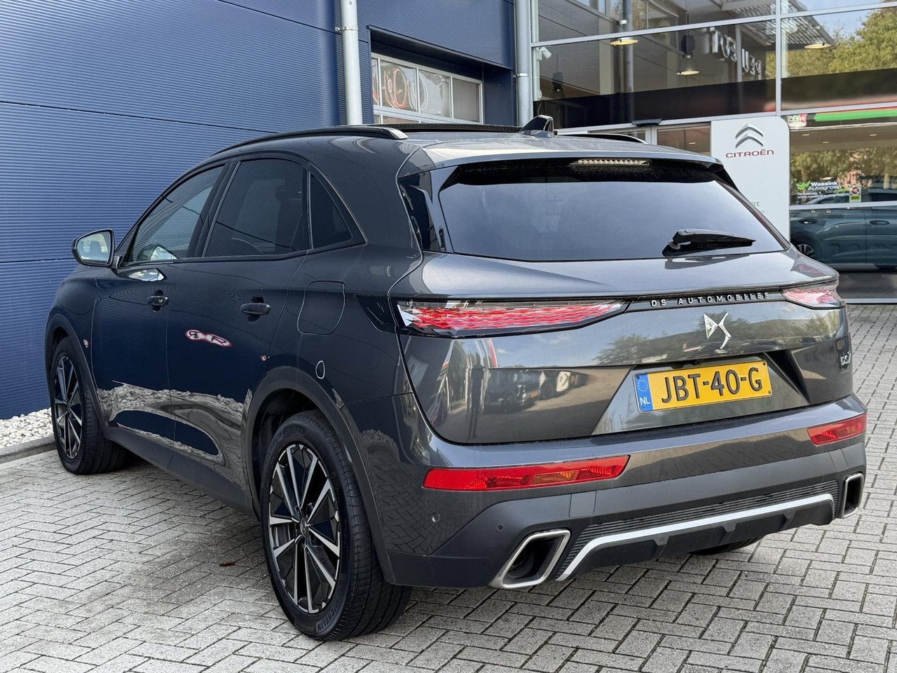 DS DS 7 1.6 PHEV 300 4x4 Pallas Schuifkanteldak | Lederen be, Auto's, Automaat, Gebruikt, 4 cilinders, Leder en Stof