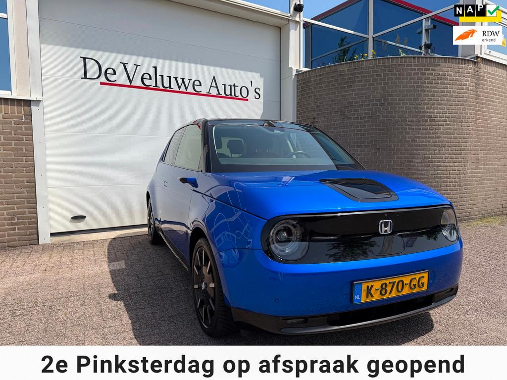 Honda E Advance 17"|Pano|Carplay|Stoelverw.|360 camera|, Auto's, Honda, Automaat, Gebruikt, Zwart, 35 kWh