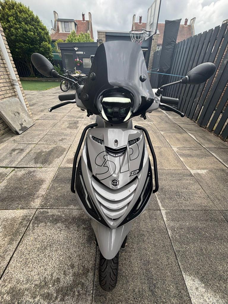 Piaggio Zip 2020 - Zo goed als nieuw met veel extra's!, Ophalen, Maximaal 45 km/u, Zip, Zo goed als nieuw