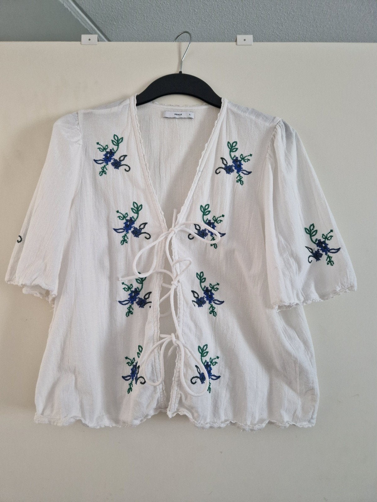 Blouse Pigalle maat L, Wit, Maat 42/44 (L), Pigalle, Ophalen of Verzenden