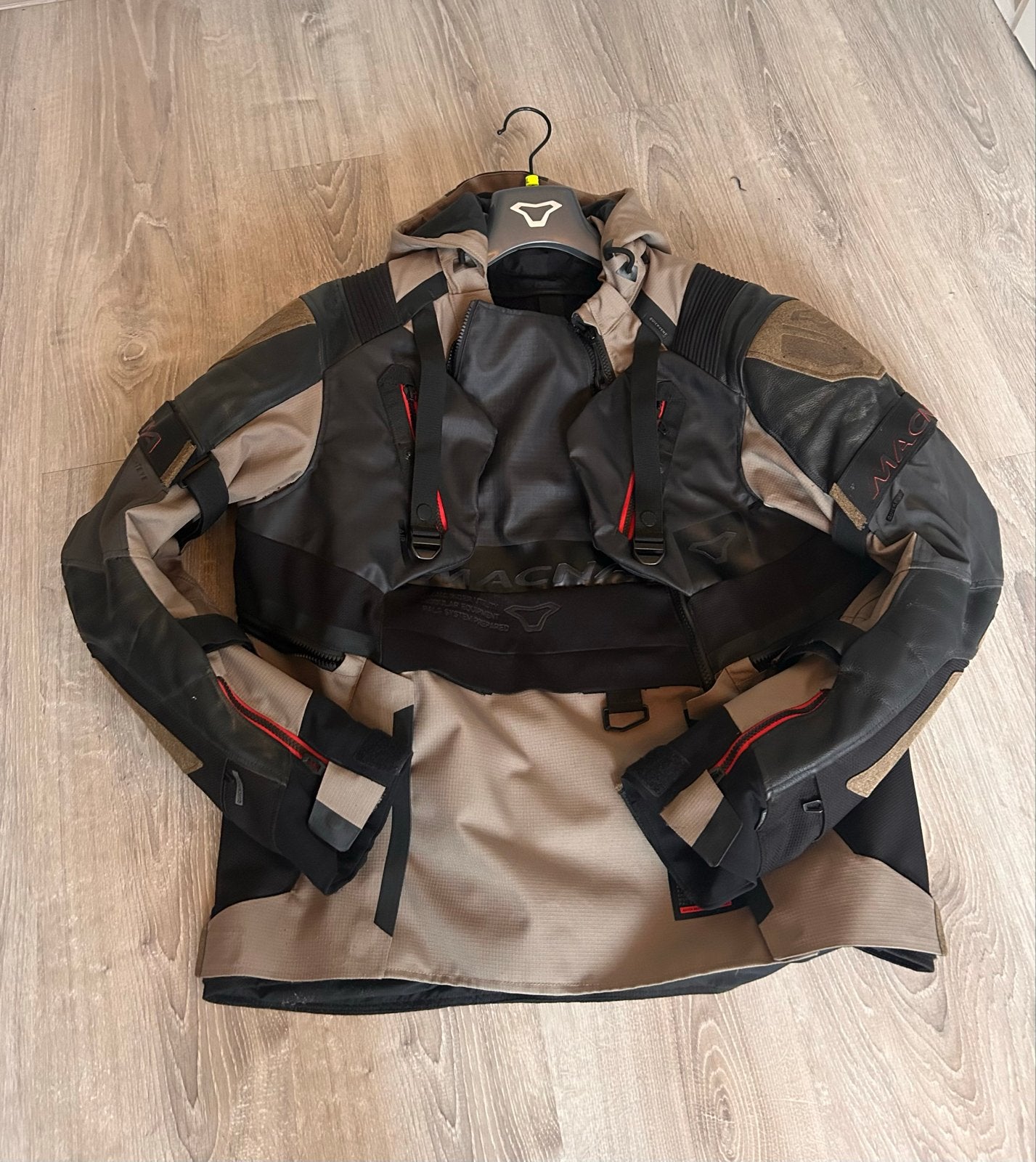 Macna Tryton motorjas XXL - Zo goed als nieuw, Kleding | Heren, Ophalen of Verzenden, Zo goed als nieuw, Overige maten, Meerkleurig
