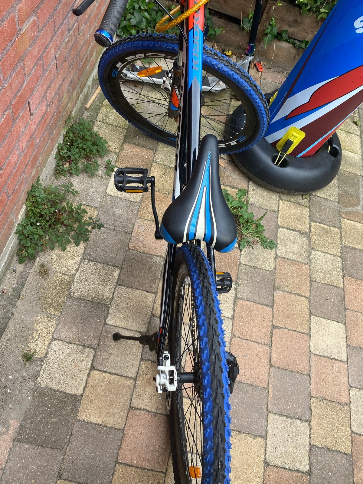 Kiyoko Mountainbike met blauwe banden, Fietsen en Brommers, Gebruikt, Versnellingen, Minder dan 49 cm, Schijfrem