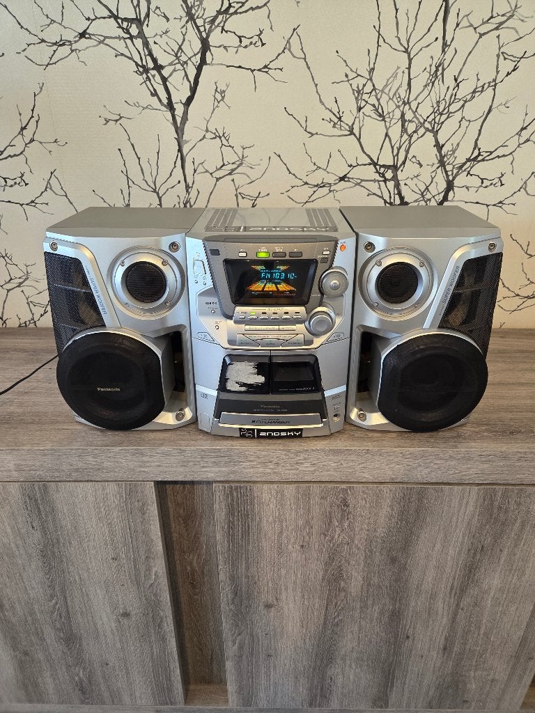 Panasonic CD/Cassette Stereo-set met Super Woofers, Ophalen, Zo goed als nieuw, Tuner of Radio, Overige merken