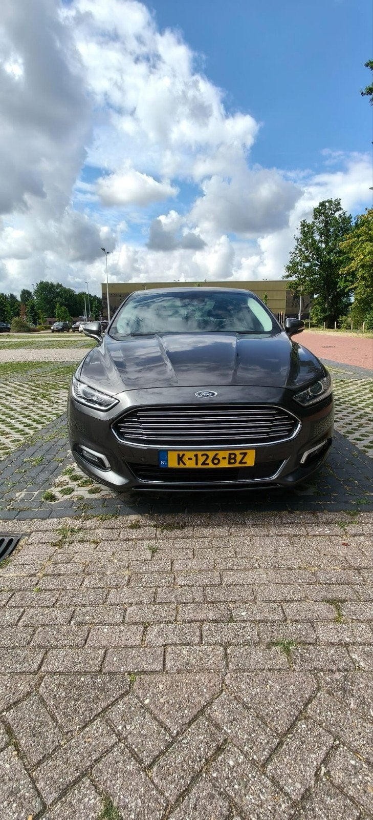 Ford Mondeo 2.0 HEV 187pk 4d Ecvt 2018 Grijs, 1712 kg, Mondeo, Sedan, 84 €/maand