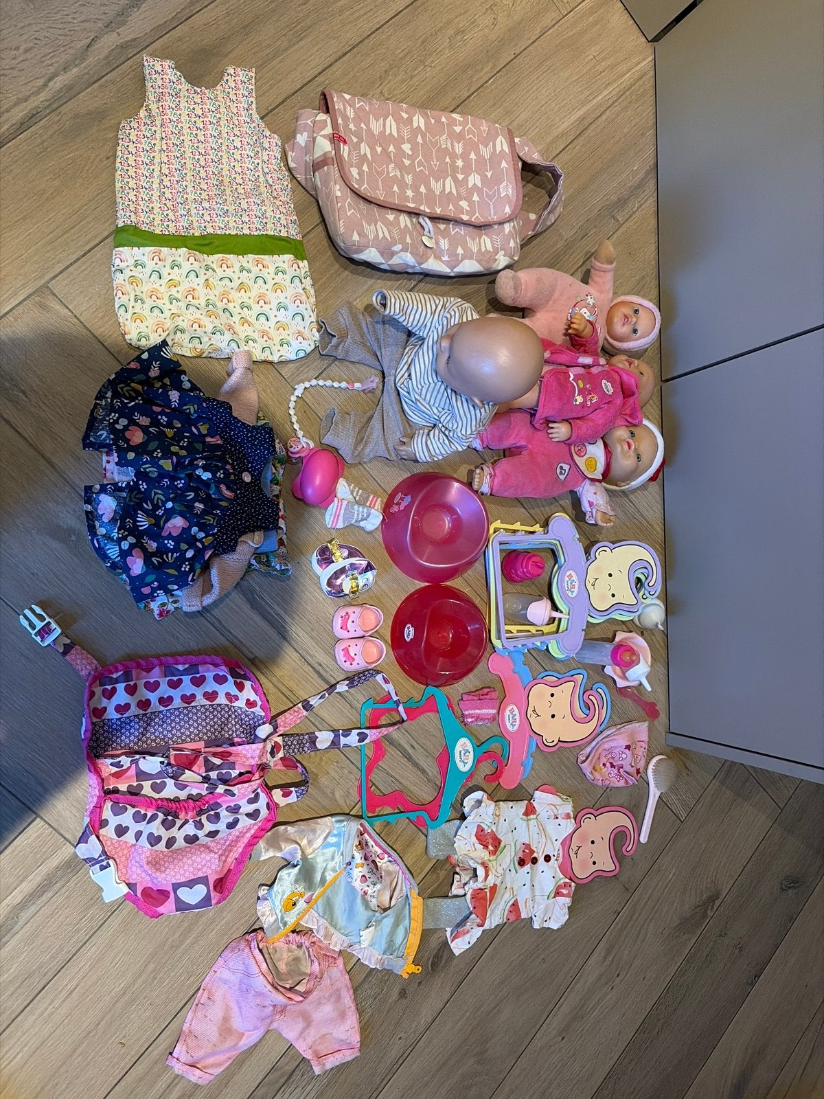 Grote set Baby Born poppen en accessoires, Ophalen, Gebruikt, Babypop
