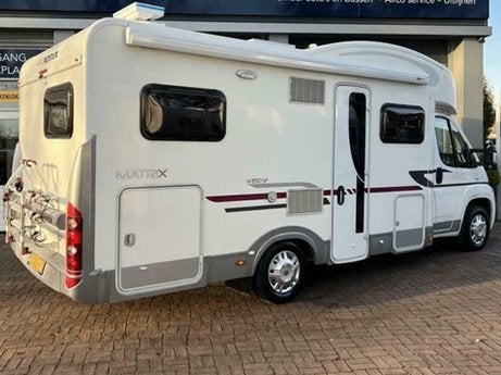 Te koop onze fijne Adria Camper, Caravans en Kamperen, Campers, Ringverwarming, Afzuigkap, Fiat, 6 tot 7 meter