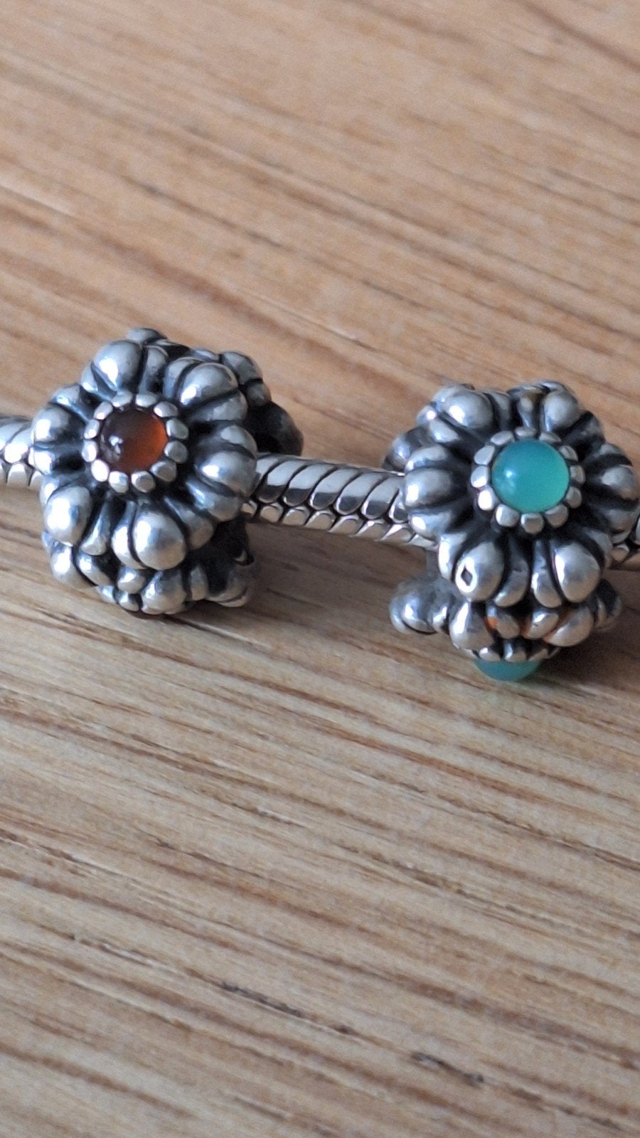 Pandora zilveren bedel met steen voor armband of ketting p.s, Sieraden, Tassen en Uiterlijk, Bedels, Ophalen of Verzenden, Zo goed als nieuw