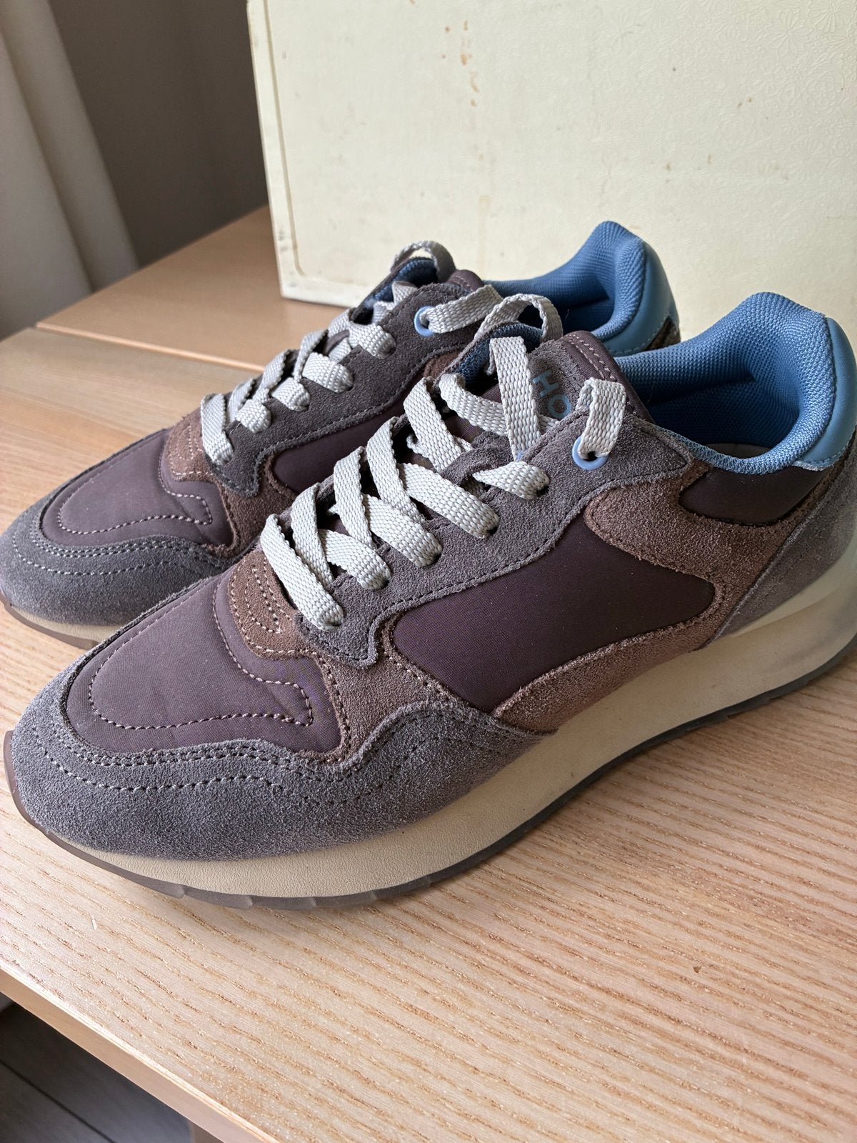Hoff City Amsterdam Sneakers - maat 38 Zo goed als nieuw, Ophalen of Verzenden, Zo goed als nieuw, Bruin, Sneakers of Gympen