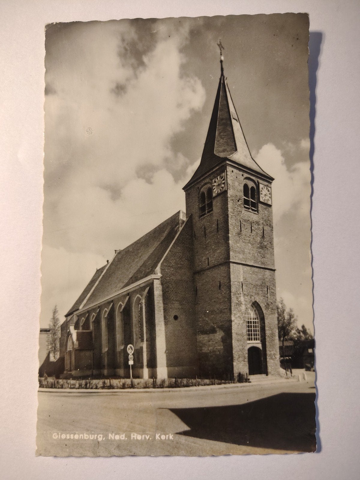 Giessenburg Ned. Herv. Kerk, Verzamelen, Ansichtkaarten | Nederland, Ophalen of Verzenden