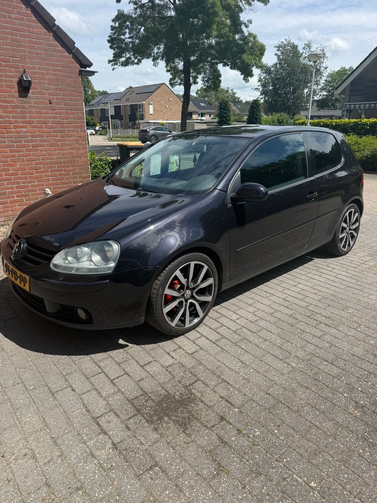 Volkswagen Golf 2.0 FSI 110KW 3D 2004 Zwart EXPORT, Voorwielaandrijving, 4 cilinders, 1984 cc, Zwart