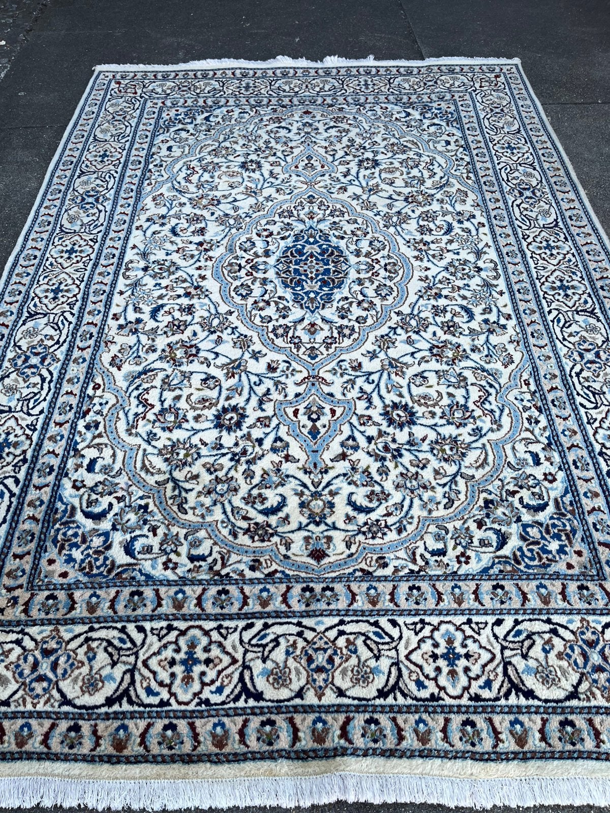 Perzische tapijt handgemaakt Nain 292x197,, Huis en Inrichting, Stoffering | Tapijten en Kleden, Ophalen, Gebruikt, Grijs, 150 tot 200 cm