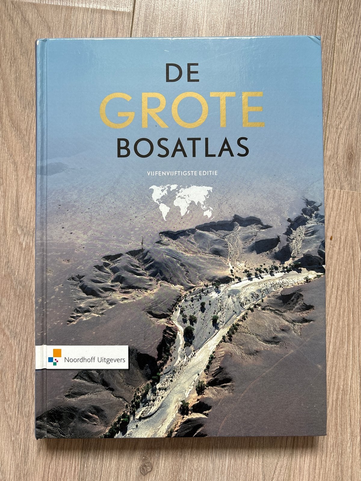 De Grote Bosatlas - Vijfenvijftigste Editie, Boeken, Bosatlas, 2000 tot heden, Ophalen of Verzenden, Zo goed als nieuw