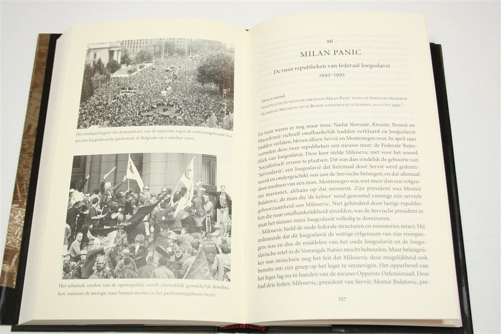 Slobodan Milošević — Biografie van Servische Dictator, Ophalen of Verzenden, Zo goed als nieuw