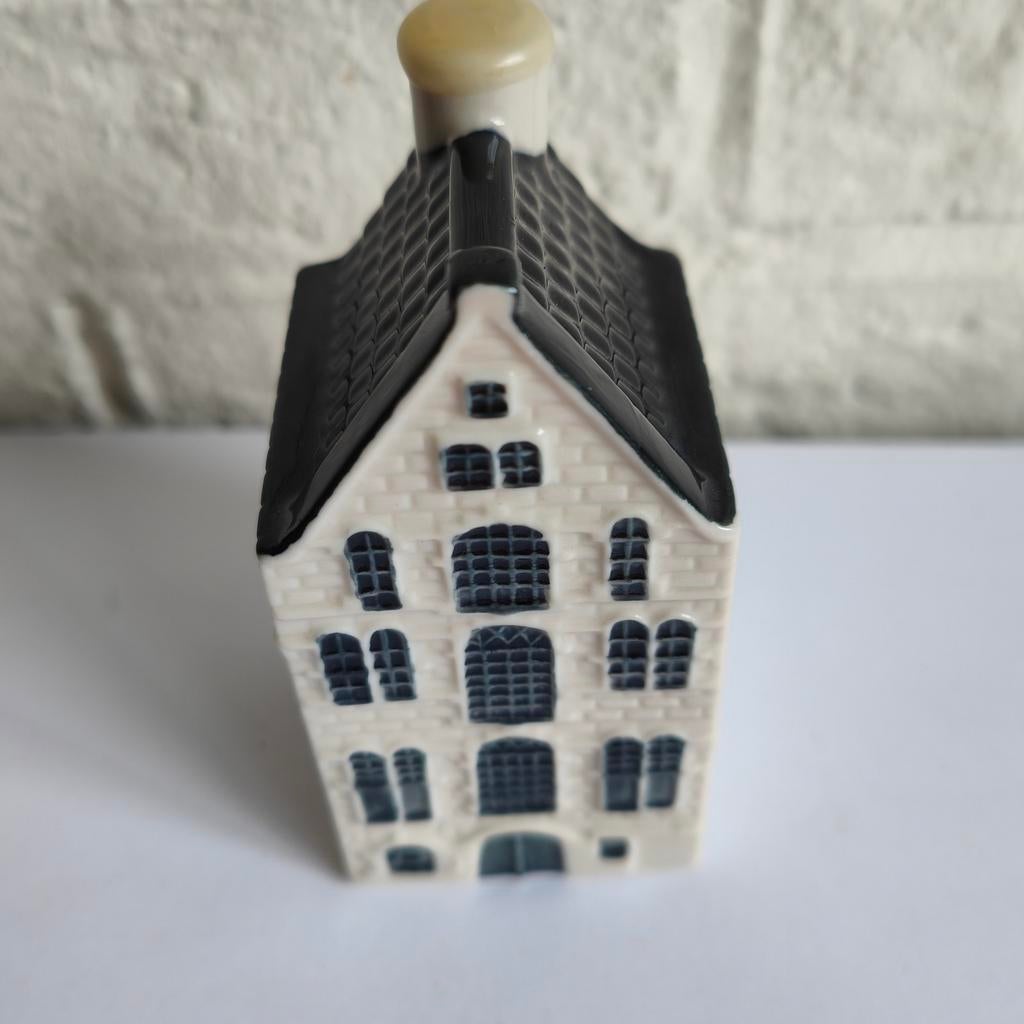 Dit is een KLM huisje, nummer 37, Ophalen of Verzenden, Zo goed als nieuw, 21 t/m 40
