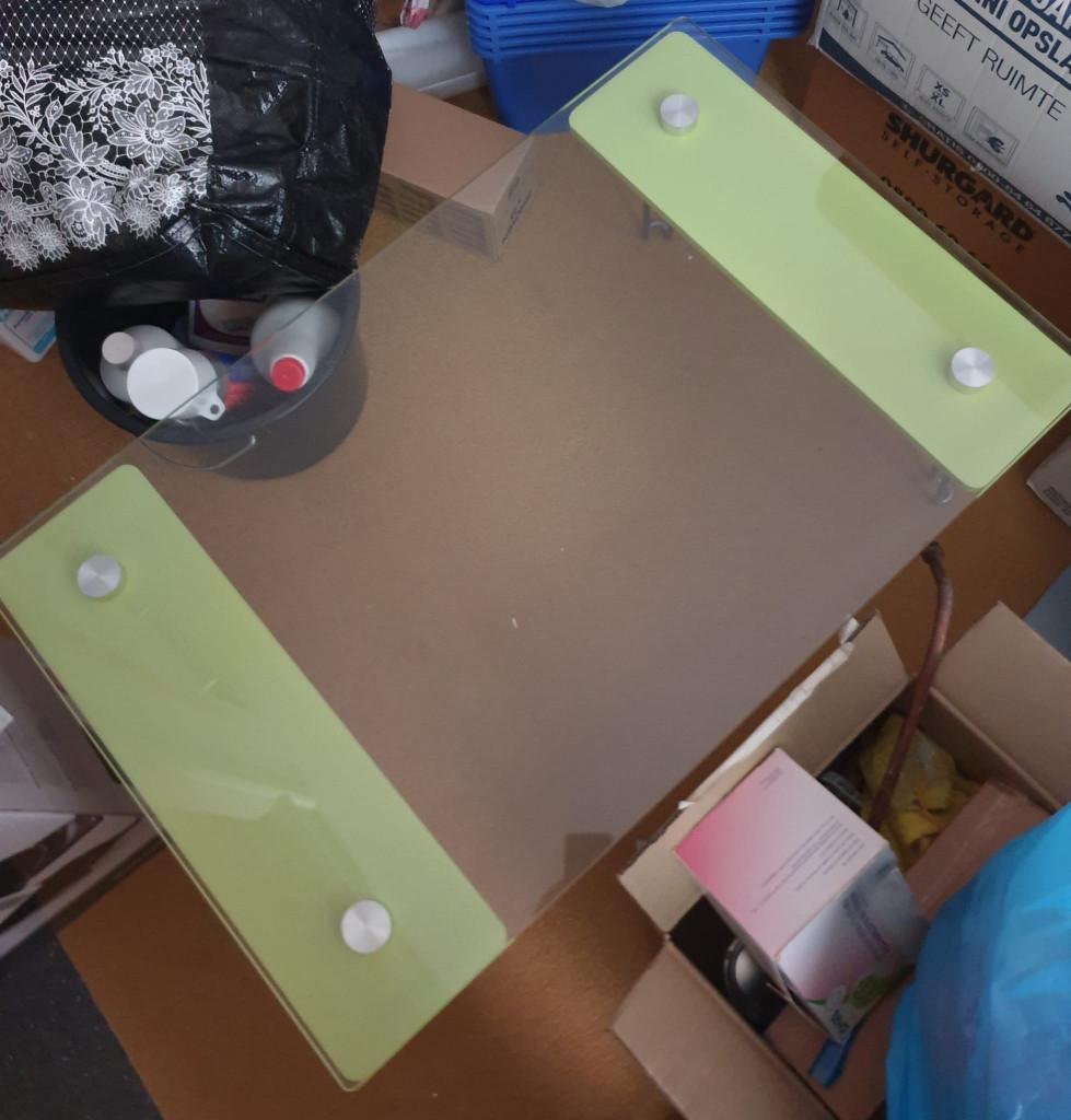 IKEA Glazen Tafeltje GRATIS, Ophalen, Gebruikt, 50 tot 100 cm, 50 tot 100 cm