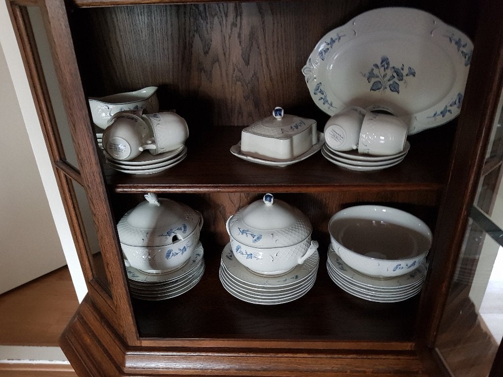 6 delig servies villeroy en boch val blue ,compleet ,en heel, Ophalen
