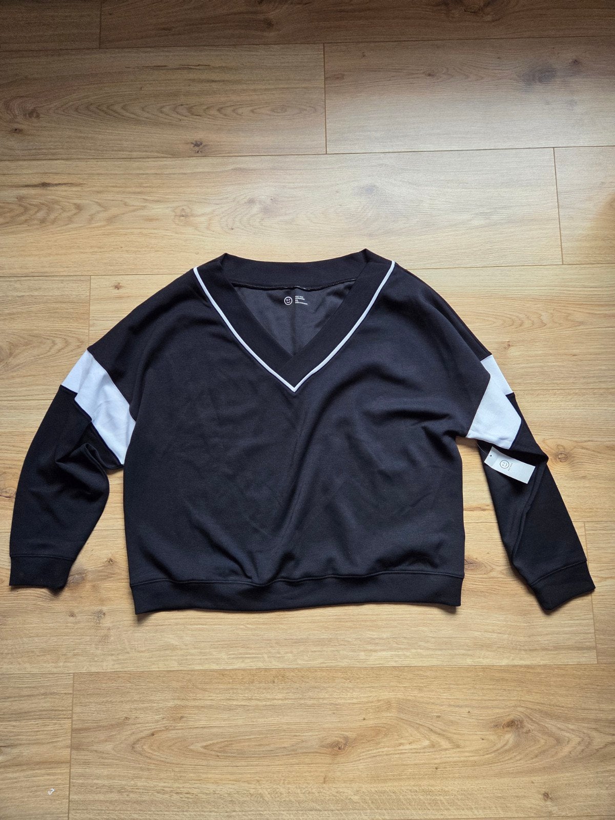 Trui Gilly Hicks, maat XL. Nooit gedragen, Gilly Hicks, Zwart, Maat 46/48 (XL) of groter, Nieuw