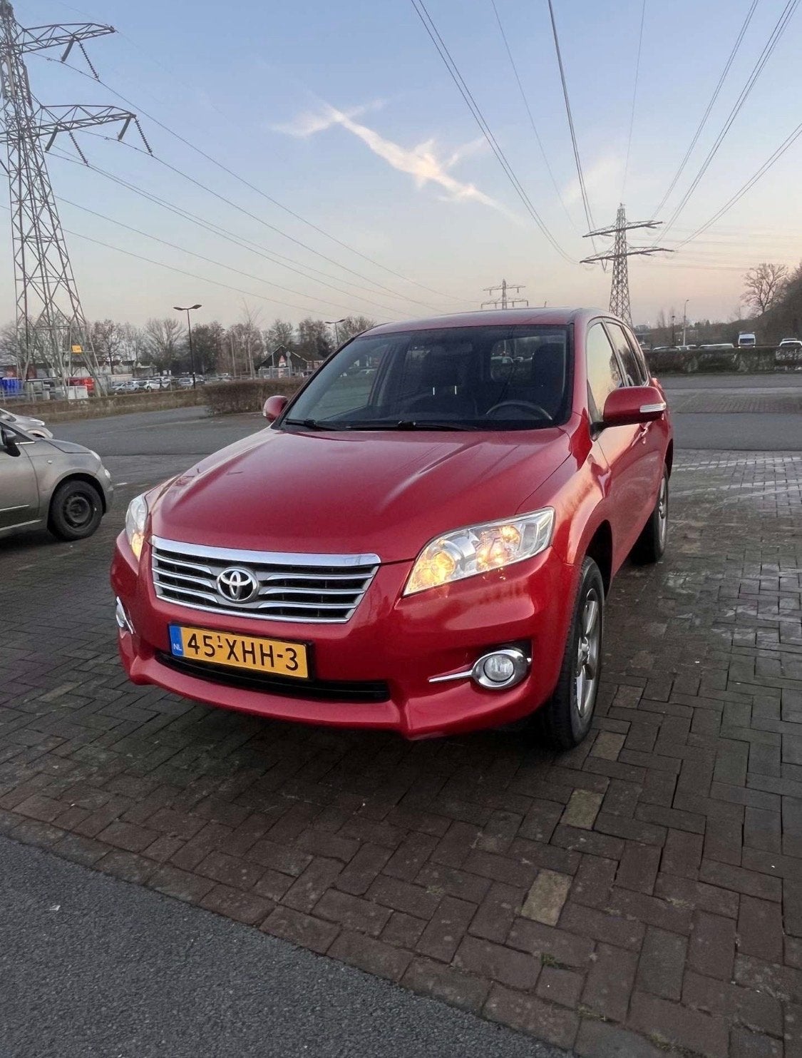 Foto 2 van Toyota RAV4 2.0 4WD Business Executive Full options Camera
