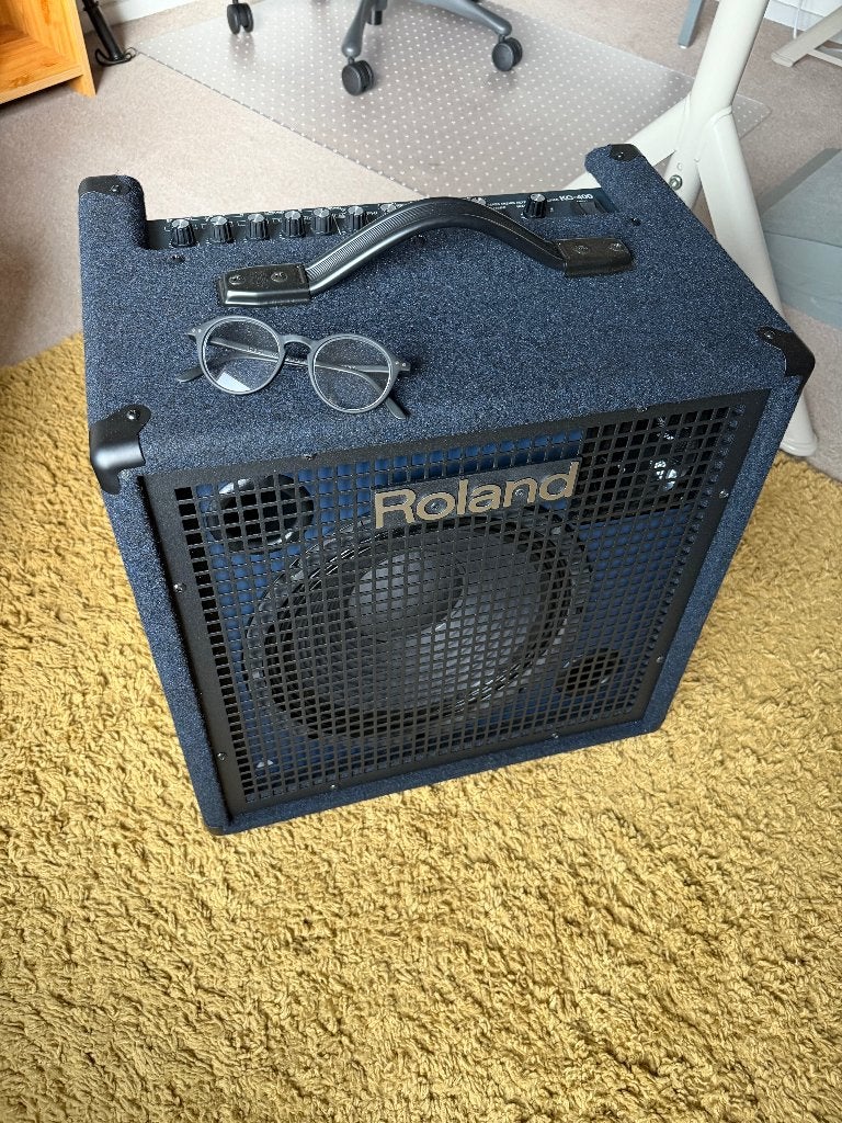 Roland KC-400 keyboardversterker, Ophalen, Zo goed als nieuw, Minder dan 500 watt, Keyboardversterker
