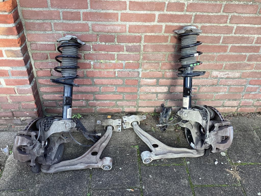 Mercedes A klasse W177 veerpoot fusee L+R, Ophalen of Verzenden, Gebruikt, Mercedes-Benz