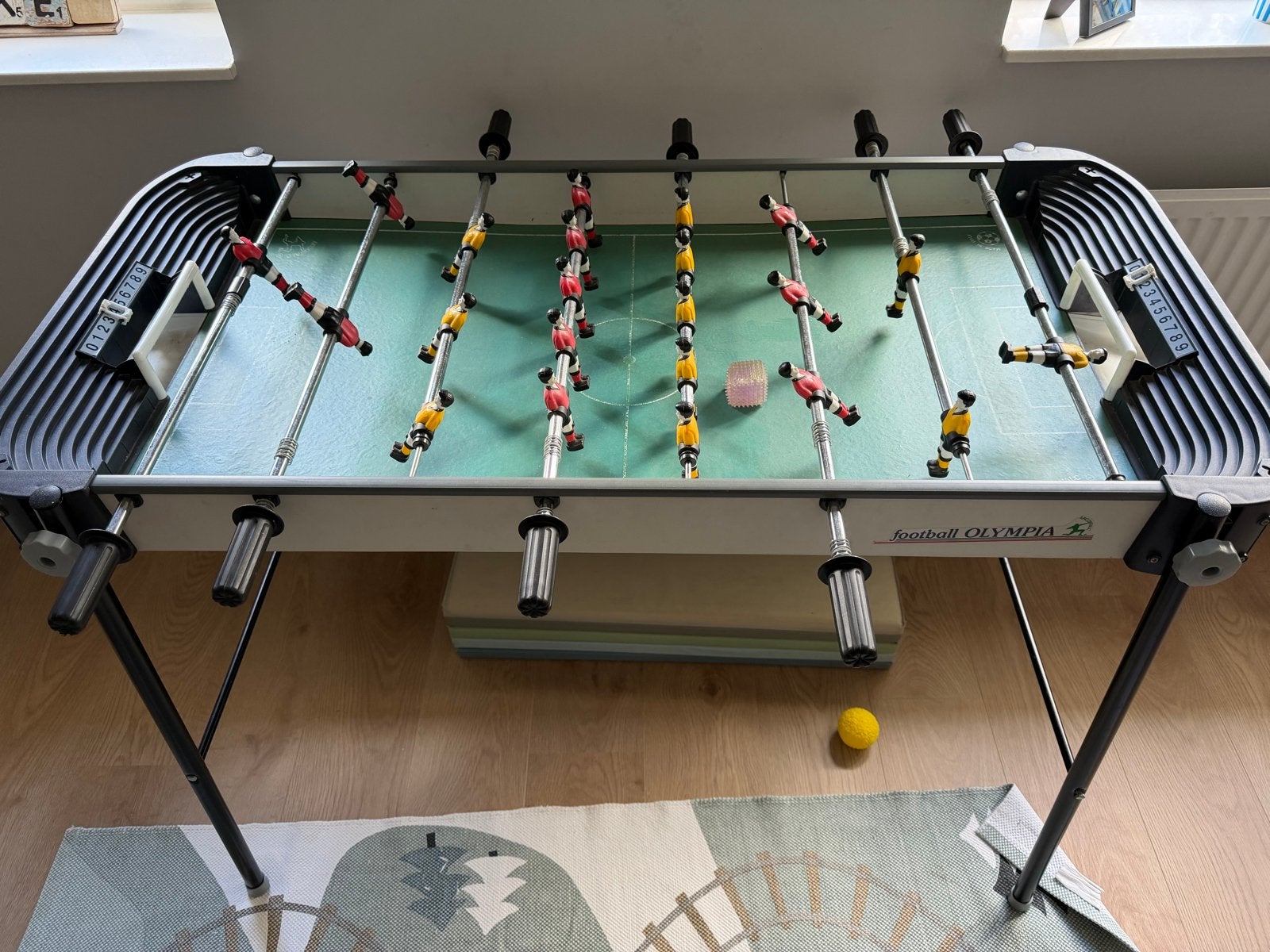 Voetbaltafel Olympia - Urenlang speelplezier!, Ophalen, Gebruikt