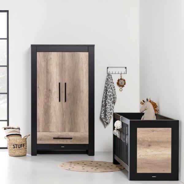 babykamer set zwart. Ledikant, kast, commode van Kidsmill, Ophalen, Kast, 50 tot 70 cm, 90 tot 105 cm