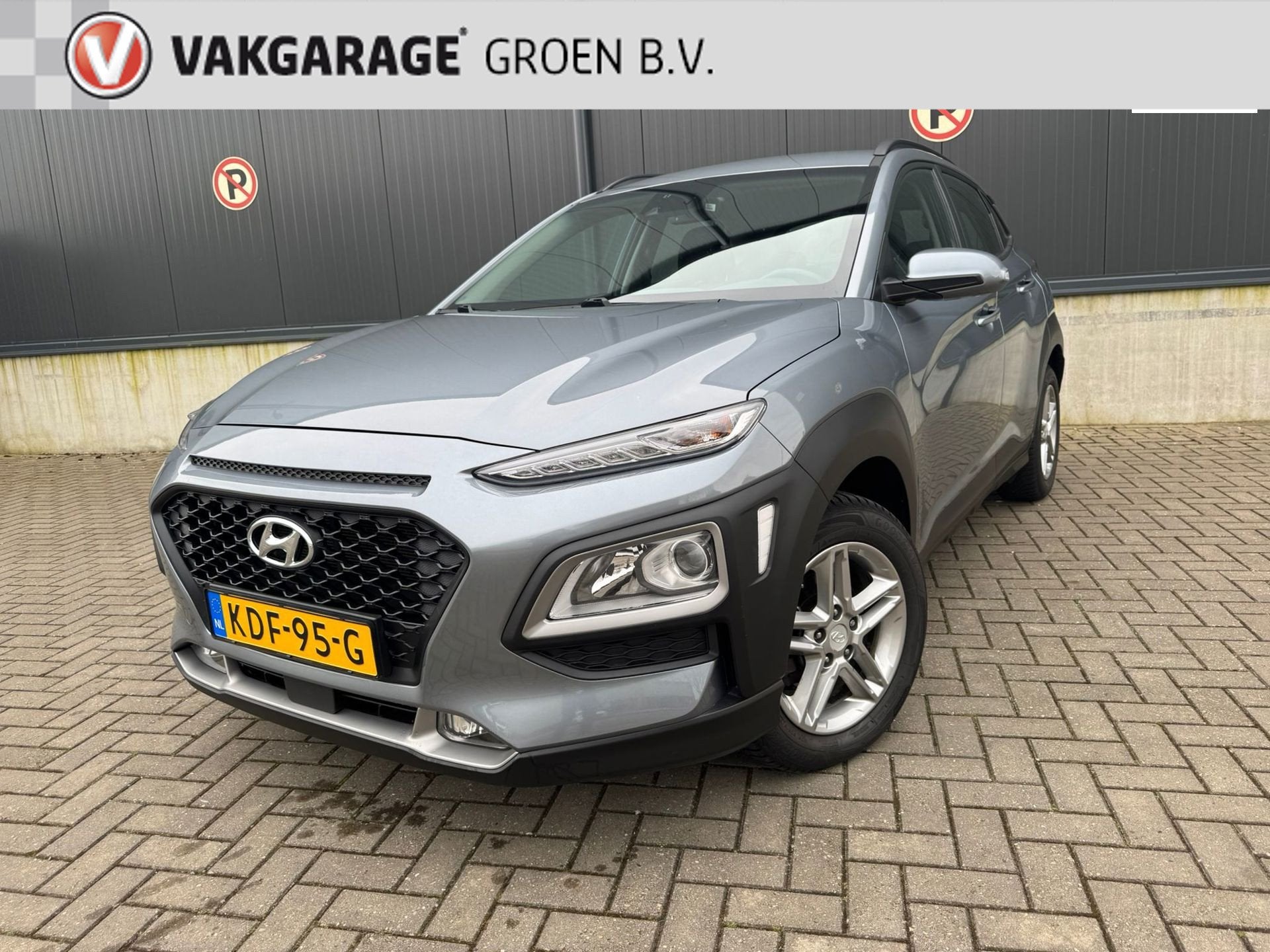Hyundai KONA 1.0 T-GDI i-Drive / clima / cruise / camera / s, Voorwielaandrijving, Stof, Gebruikt, Handgeschakeld