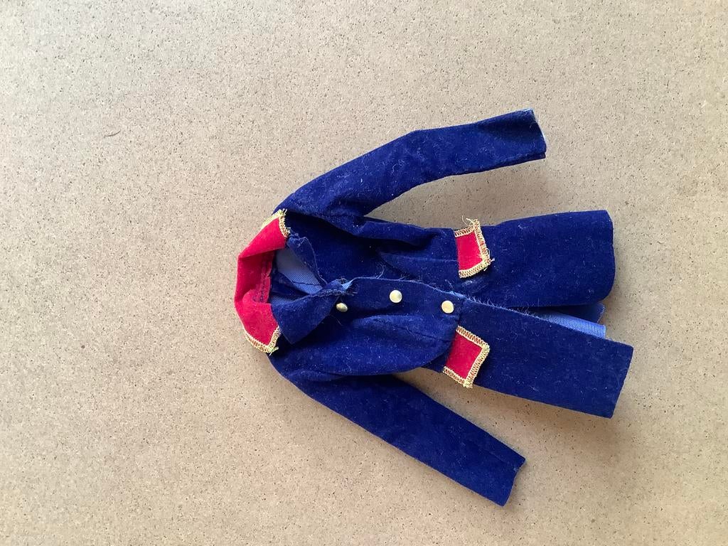 Blauw(suede)jasje voor Barbie van Mattel.vintage, Ophalen of Verzenden, Gebruikt, Kleertjes