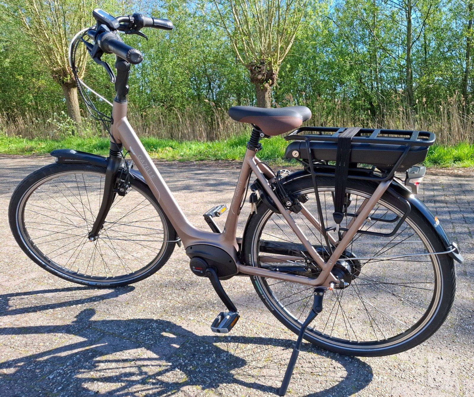 Nette elektrische Gazelle damesfiets, nieuwe Bosch motor ✅️, Ophalen, Versnellingen, Gazelle, 53 tot 56 cm