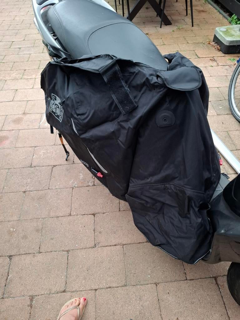 Tucano Urbano Termoscud beenkleed voor scooter, Ophalen, Gebruikt, Overige typen, Overige merken