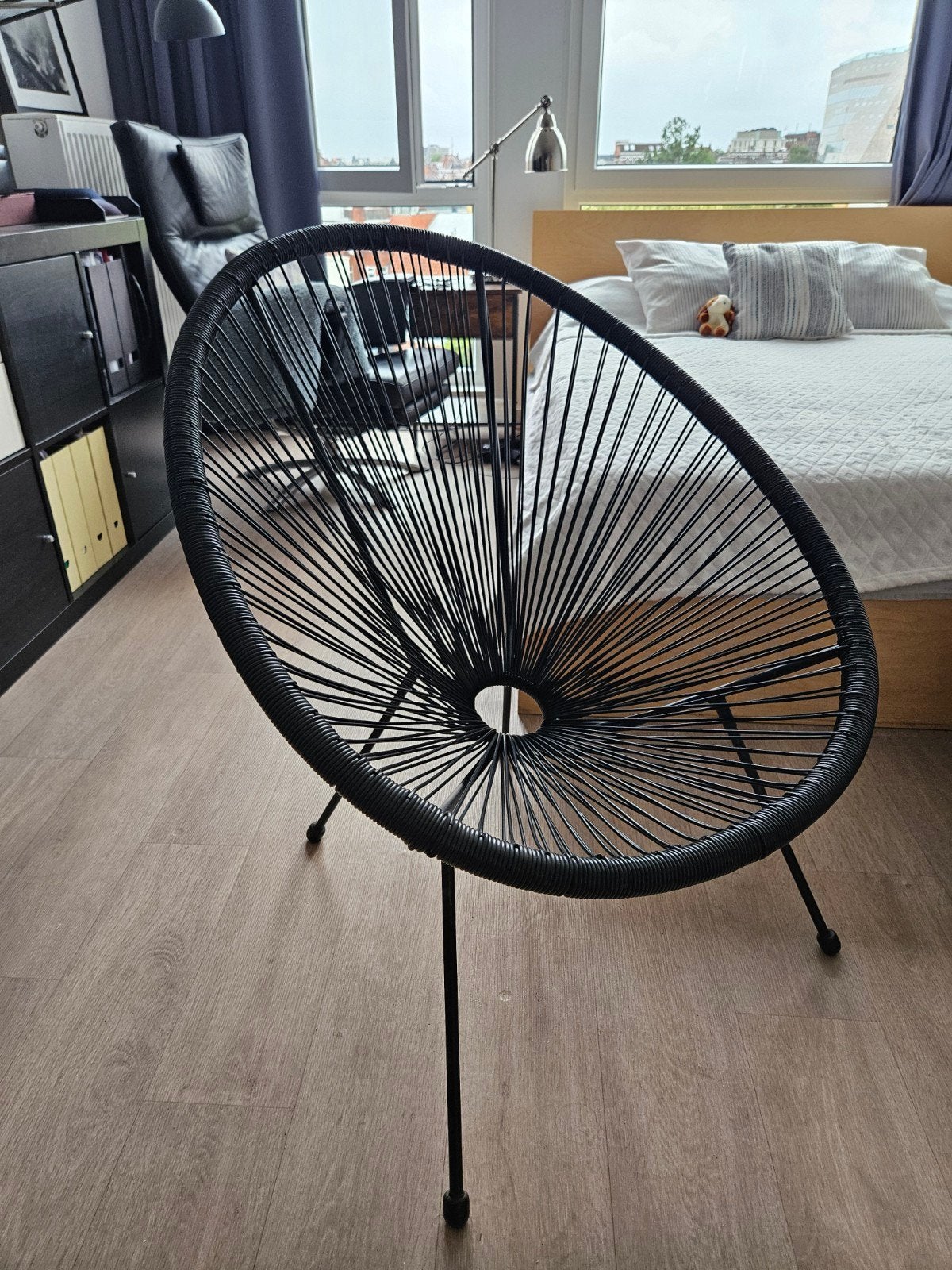 Jysk Ubberup loungestoel- Zwart, binnen/buiten, Ophalen, Modern, Scandinavisch, Zwart, Zo goed als nieuw