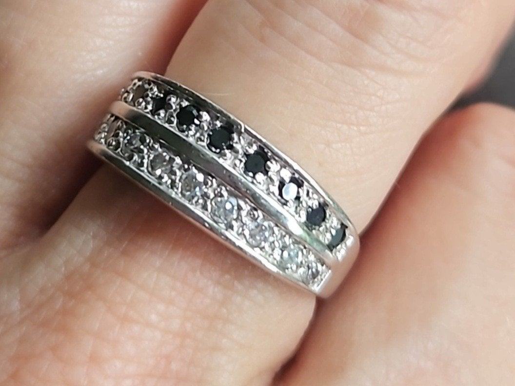 925 zilver Zilveren Ring Zwart Wit Contrast Dubbele band, Sieraden, Tassen en Uiterlijk, Piercings, Ophalen, Zo goed als nieuw