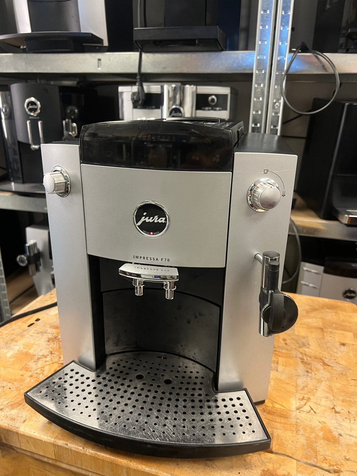 Jura F 70, Kundendienst@jura.com, Koffiemachine, Ophalen of Verzenden, Zo goed als nieuw