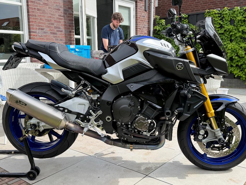 Yamaha MT 10 SP, volledig titanium Top Staat (2017), Motoren, Traction Control, 4 cilinders, Motorrijbewijs A, Gebruikt