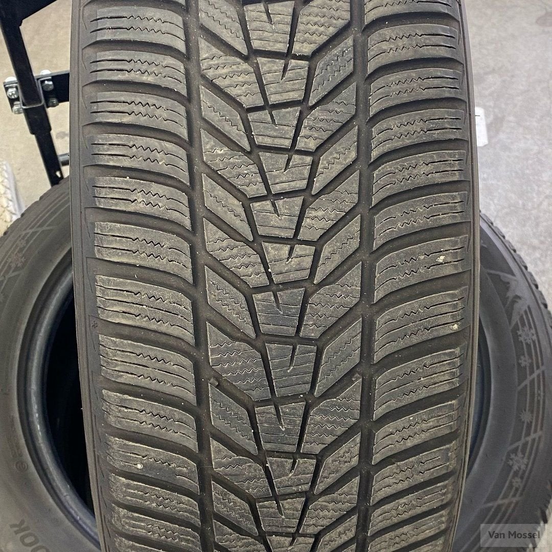 Hankook Winter I Cept Evo 3 X 225/55/R19 99H, Auto-onderdelen, Banden en Velgen, 19 inch, Gebruikt, -, -