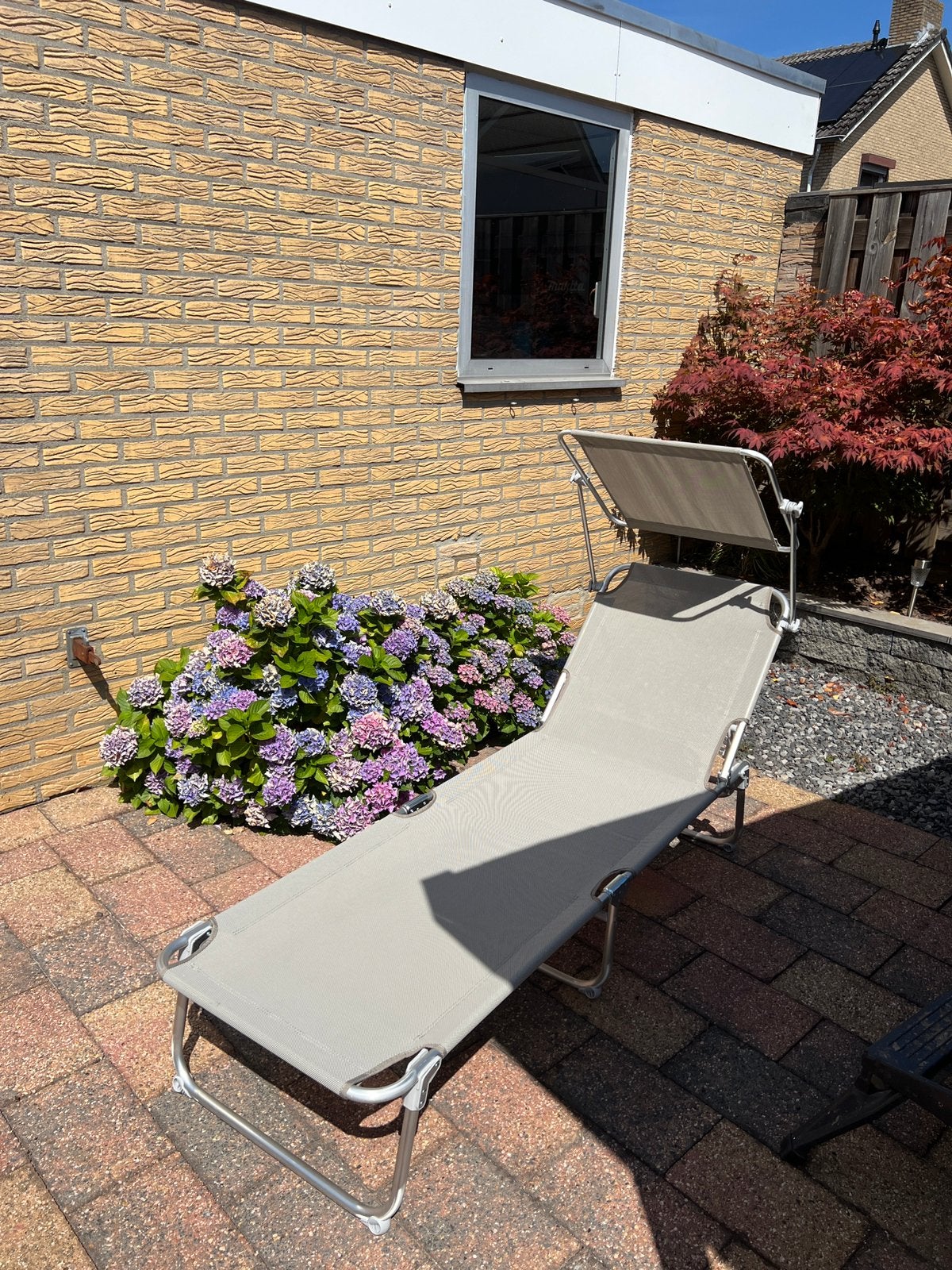 Meeneembaar ligbed met afdak, Tuin en Terras, Ophalen, Zo goed als nieuw, Aluminium
