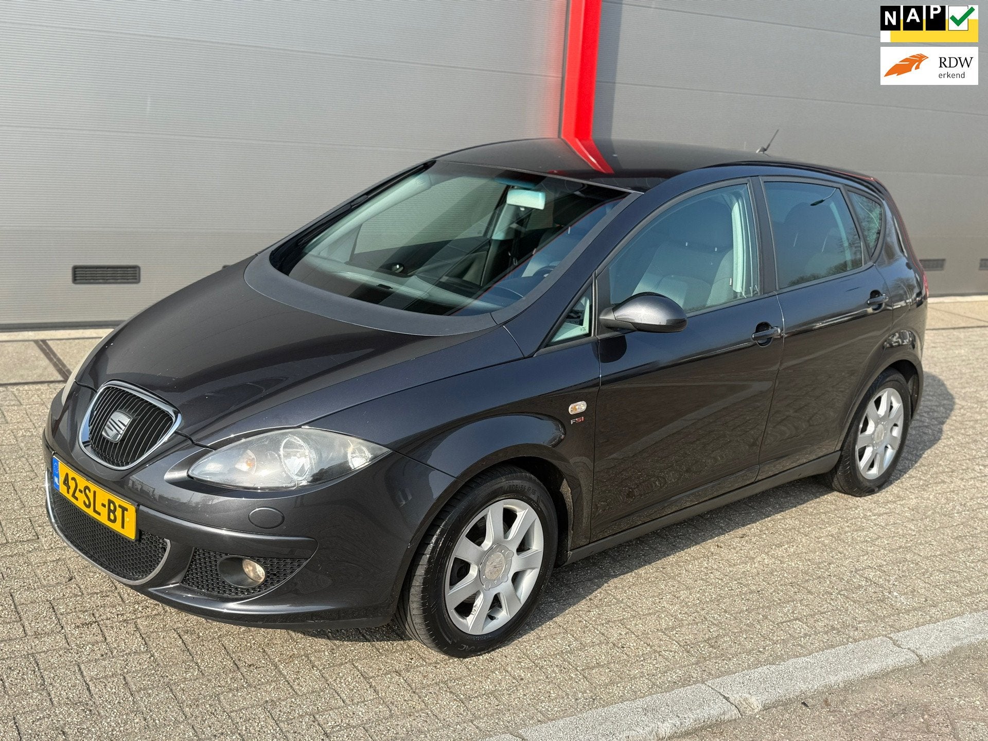 Seat Altea 2.0 FSI Stylance | Automaat ! Goed lezen tekst, Auto's, 4 cilinders, Zwart, 1390 kg, Euro 4