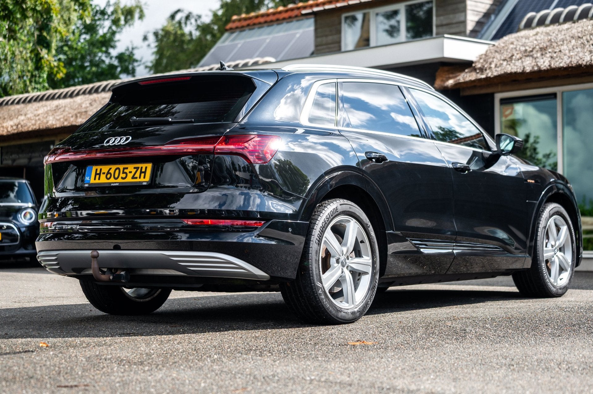 Audi E-tron E-tron 50 quattro Launch edition 71 kWh Soh 84%, Automaat, Stof, Zwart, 71 kWh