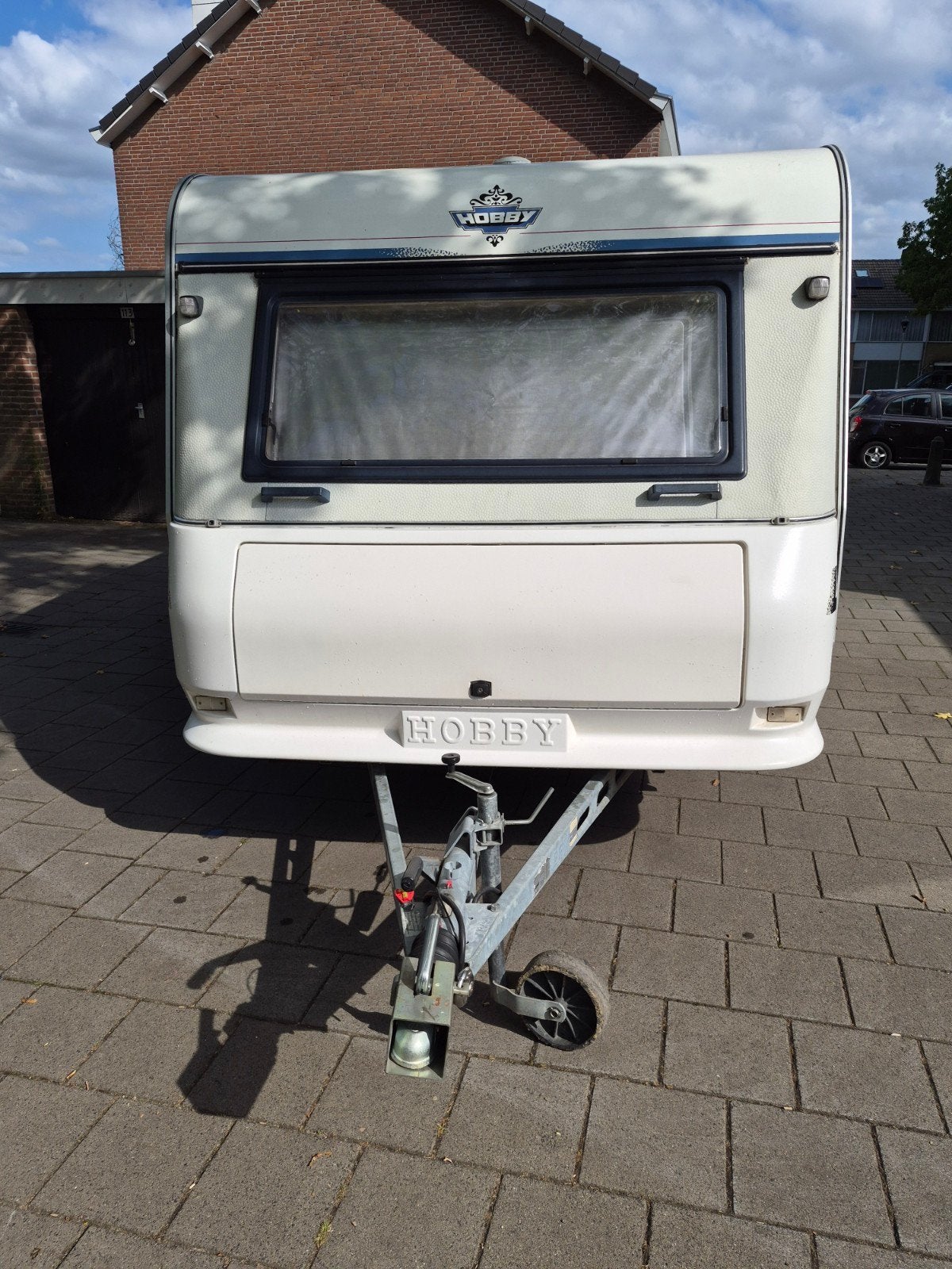 Hobby Classic 425 uit 1994 met voortent en luifel, Rondzit, Tot en met 2, Particulier, 4 tot 5 meter