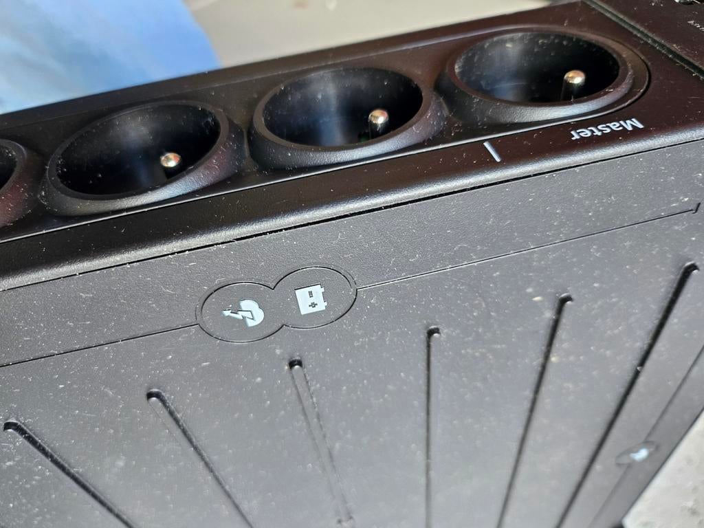 Eaton Ellipse EC0 1200 220/240 volt, Computers en Software, Noodvoedingen (UPS), Ophalen of Verzenden