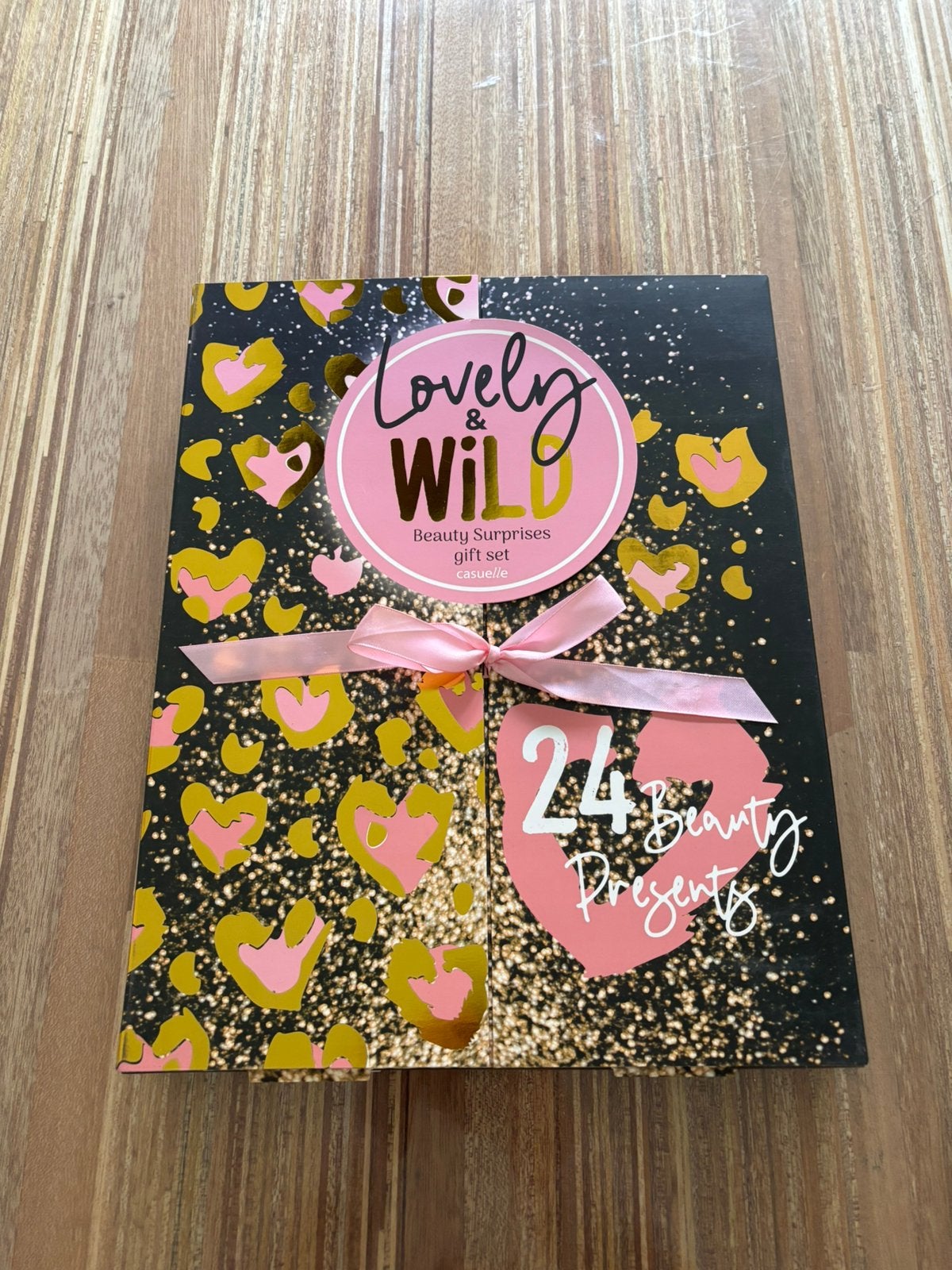 NIEUW Lovely & Wild 24-delige make-up adventskalender, Ophalen of Verzenden, Nieuw
