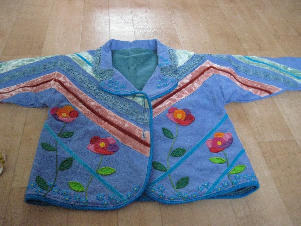 Spijkerjasje Flower Power, Ophalen of Verzenden, Nieuw, Maat 36 (S), Blauw